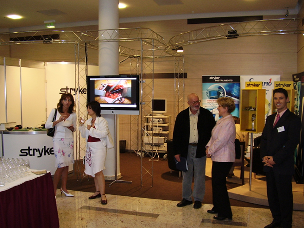 Stryker stand